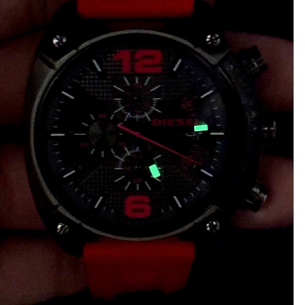Diesel Overflow DZ4481 Chronograph Red Silicone 55mm Men’s Watch - Picture 8 of 17
